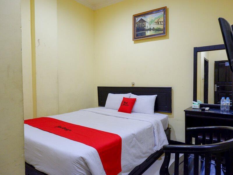 Reddoorz Near Citraland Waterpark Kendari Hotel Lepoleop Ngoại thất bức ảnh